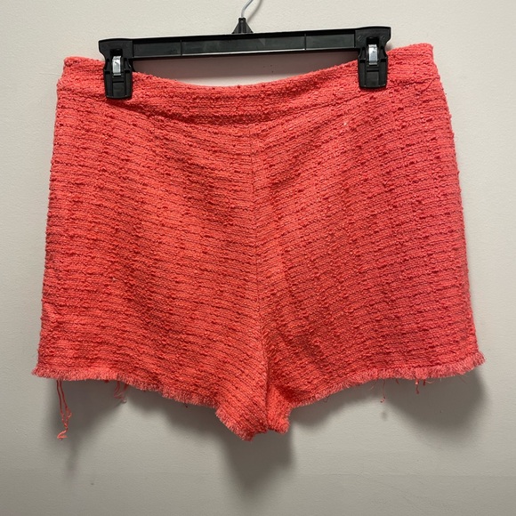 Bright pink skort - Picture 2 of 5